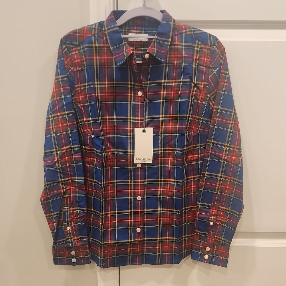 UNTUCKit Women's Blue and Red Casual Button Down Shirt